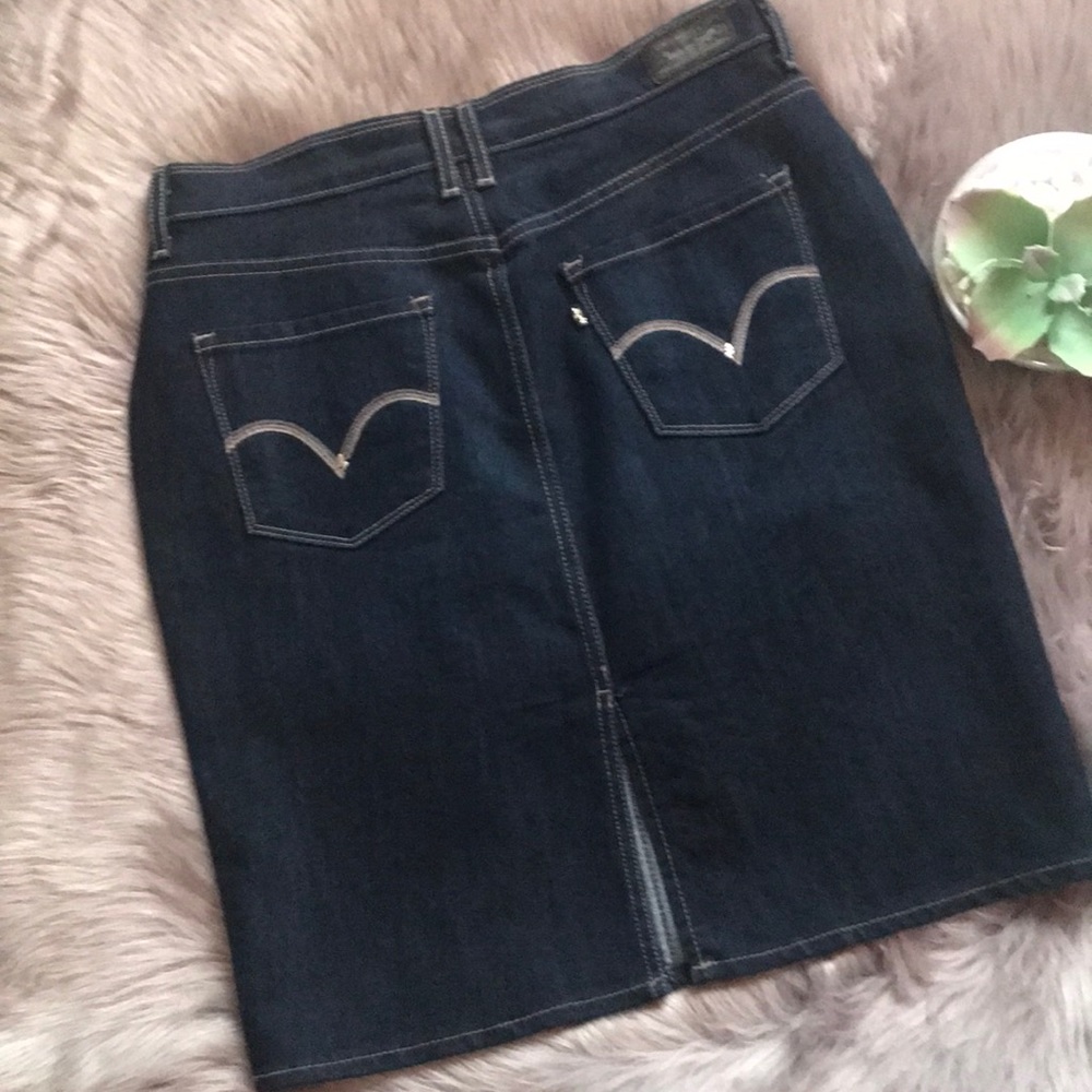 Levi’s Denim Mini Skirt
